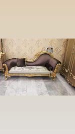 Modern Minimal Dewan