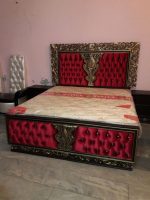 Classic Wooden Carved Cushion Bed - Image 2