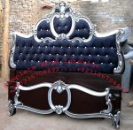 Premium Tufted Cushion Bed