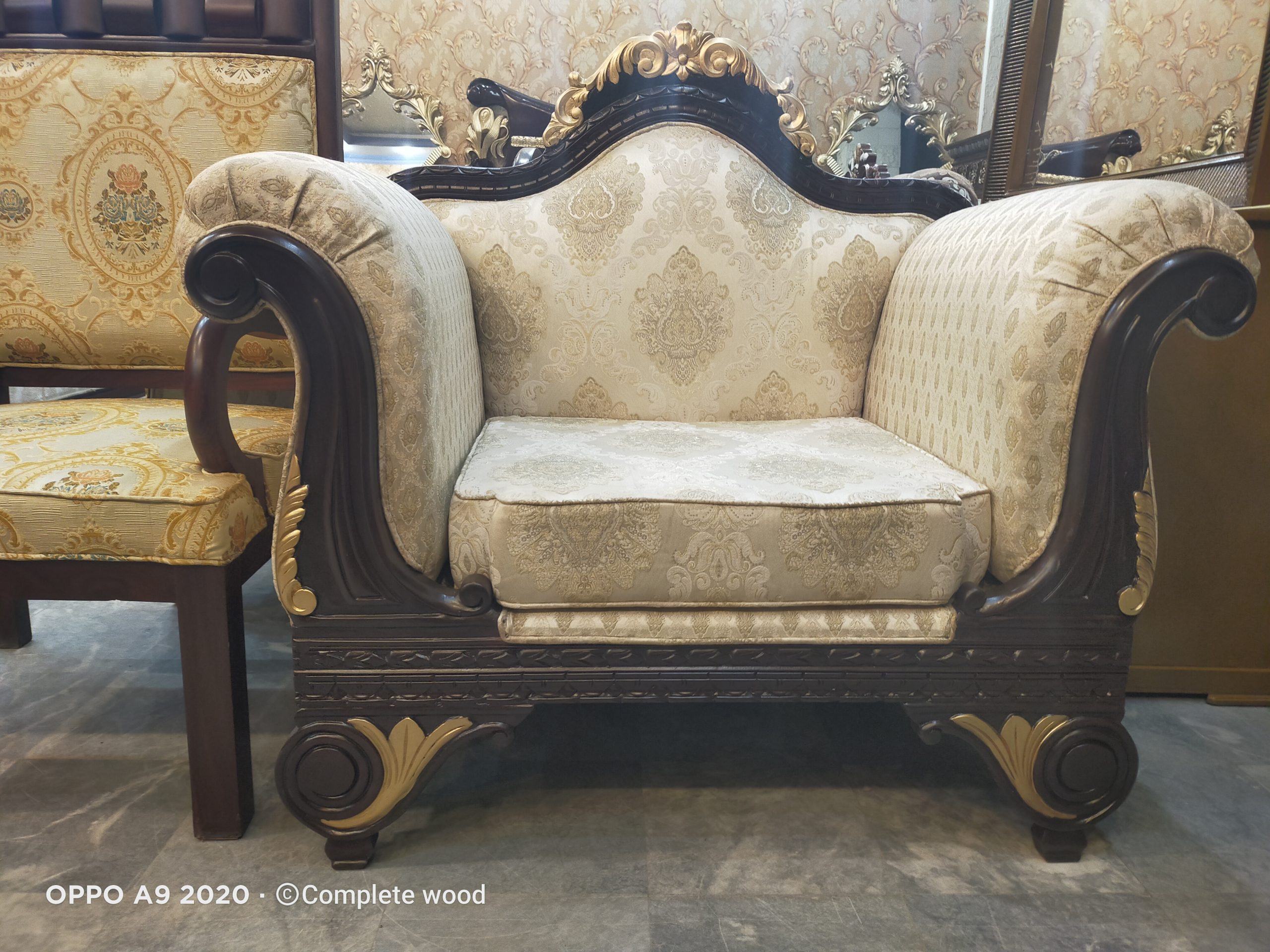 oppo_0 Royal Comfort Sofa - Image 1
