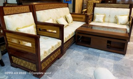 Classic Heritage Sofa